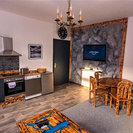LUX - Flat # 23 im Herzen von Neuss nähe D mit Netflix und Amazon Exterior foto