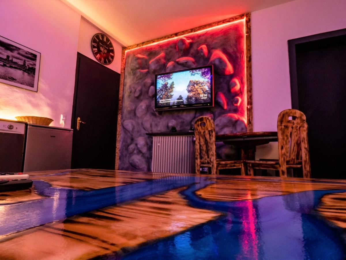LUX - Flat # 23 im Herzen von Neuss nähe D mit Netflix und Amazon Exterior foto